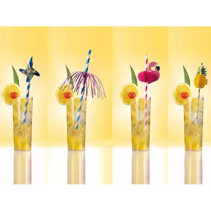 Pailles décorées en papier